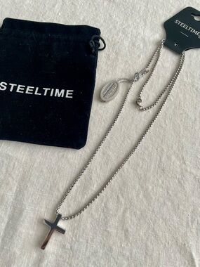 NWT Men's Silver Cross Necklace - Stainless Steel